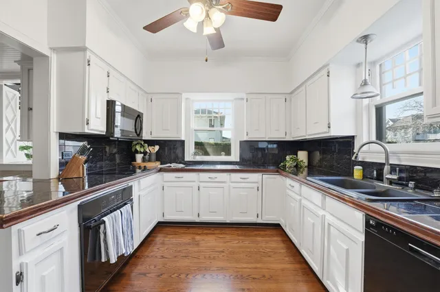 $690,000 | 4620 Sherman Boulevard, Galveston, TX 77551