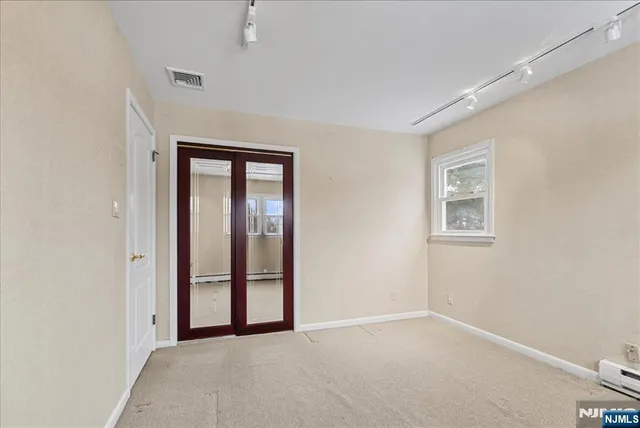 $699,000 | 230 Orchard Drive, Mahwah, NJ 07430