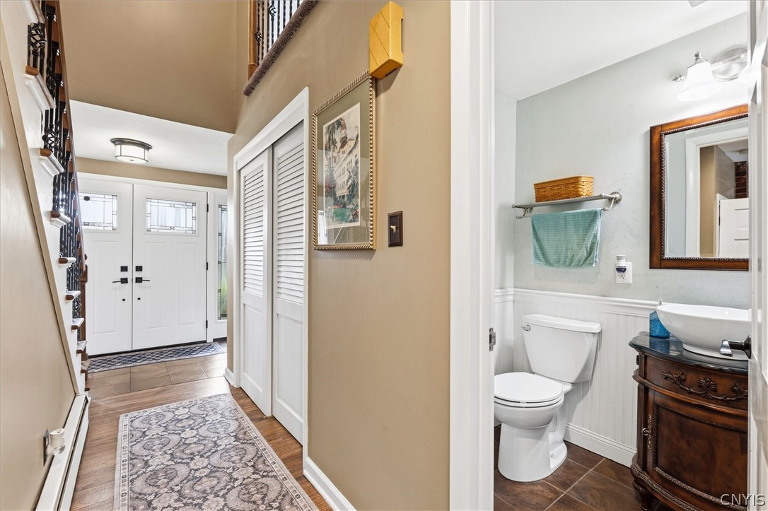 4970 Carnarvon Road Onondaga, NY 13215 - Photo 9 of 50 Move-in ready.