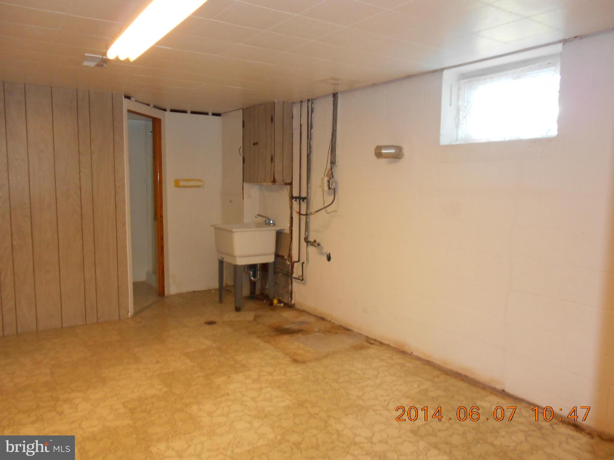 8015 Sagramore Road Baltimore, MD 21237 - Photo 18 of 26 Basement
