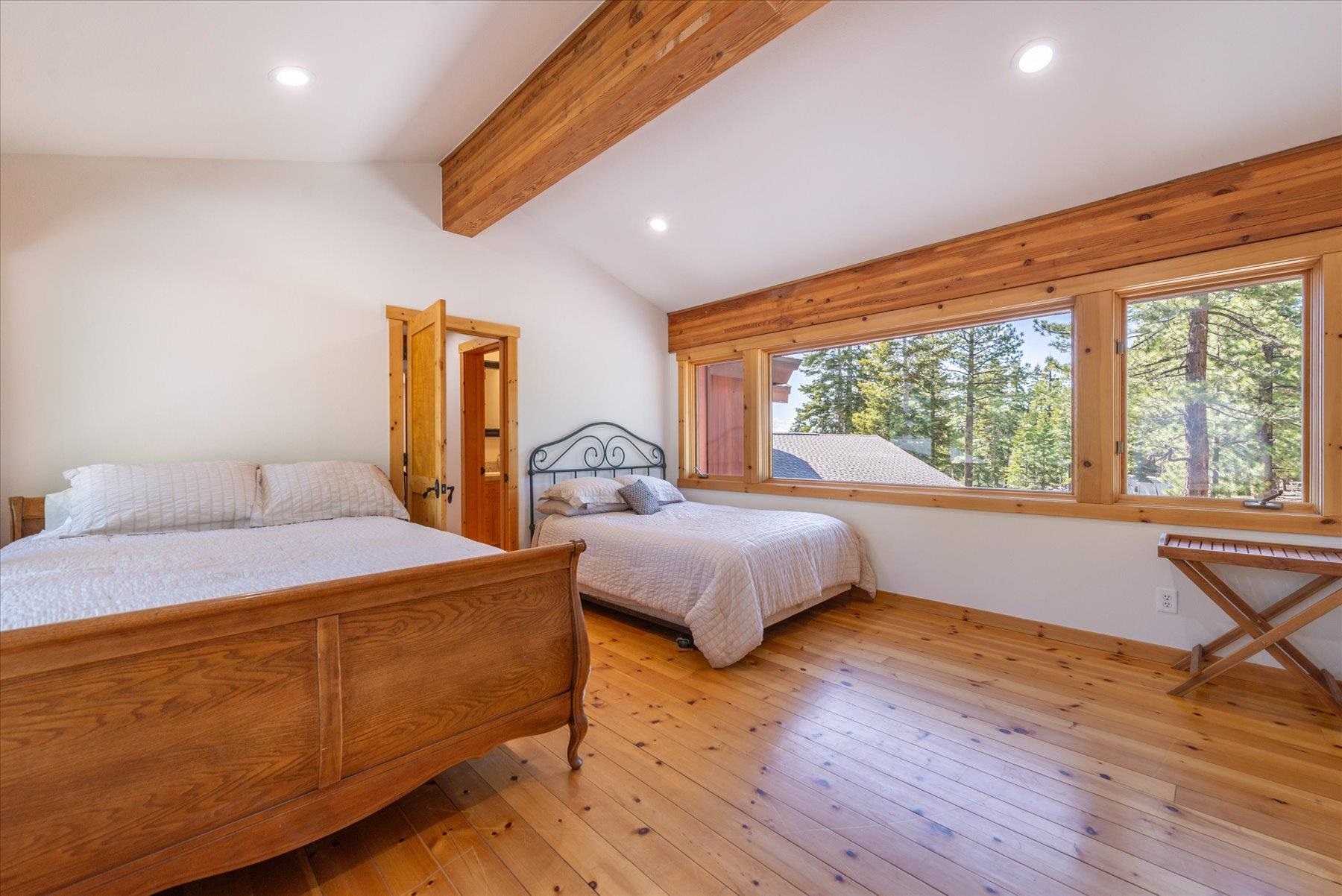17247 Valley View Road Truckee, CA 96161 - Photo 25 of 28