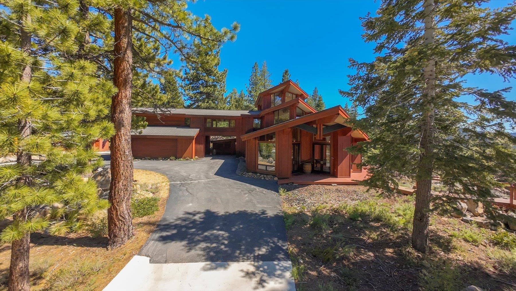 17247 Valley View Road Truckee, CA 96161 - Photo 4 of 28