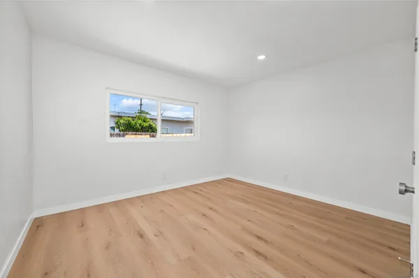 $1,300,000 | 6979 Amherst Street, San Diego, CA 92115