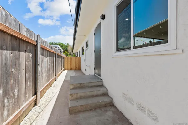 $1,300,000 | 6979 Amherst Street, San Diego, CA 92115