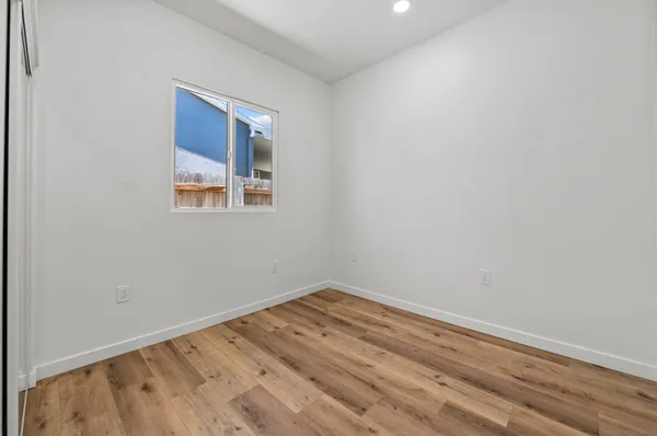 $1,300,000 | 6979 Amherst Street, San Diego, CA 92115