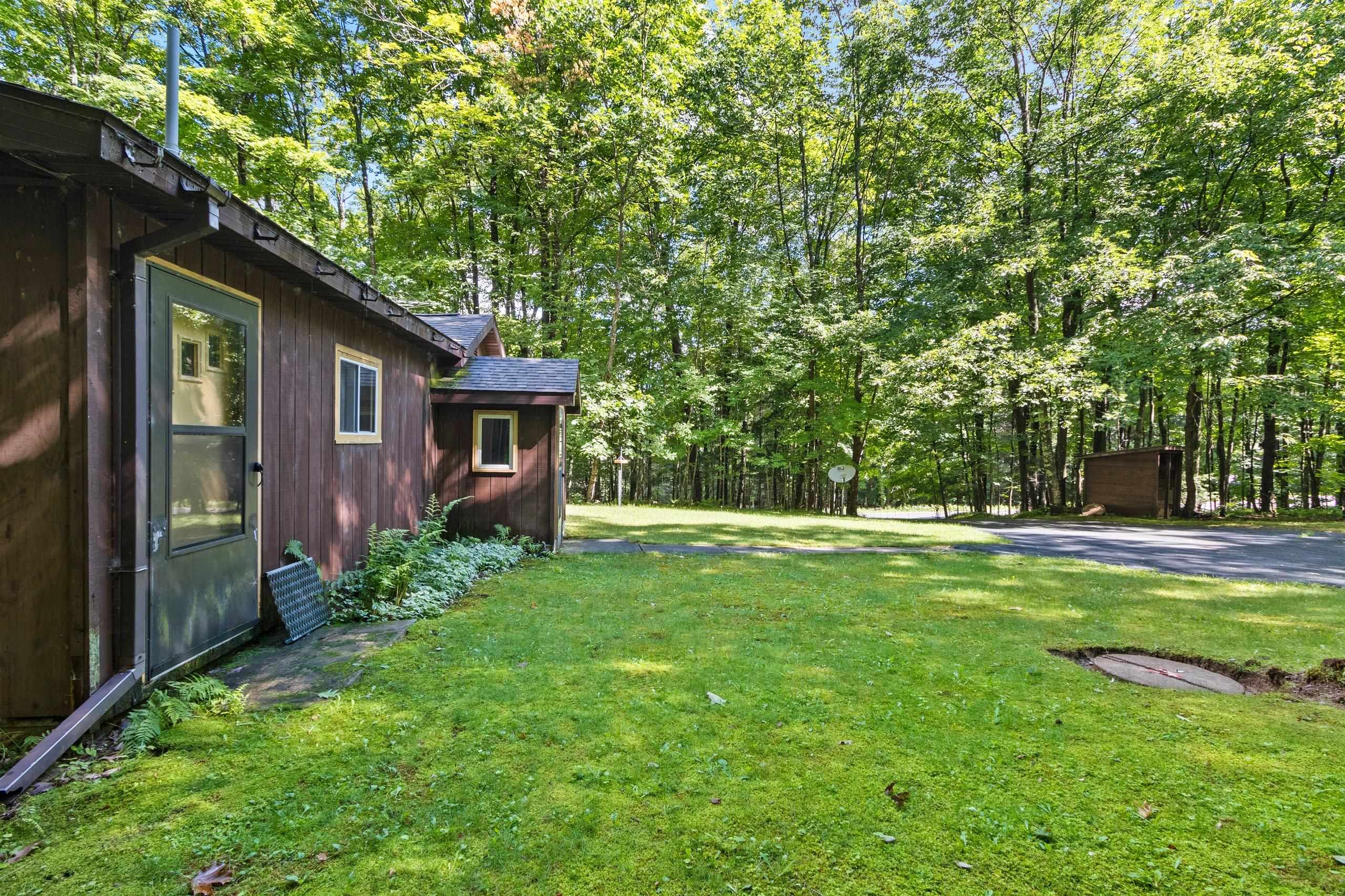 11339 Old 8 Road Crandon, WI 54520 - Photo 10 of 58
