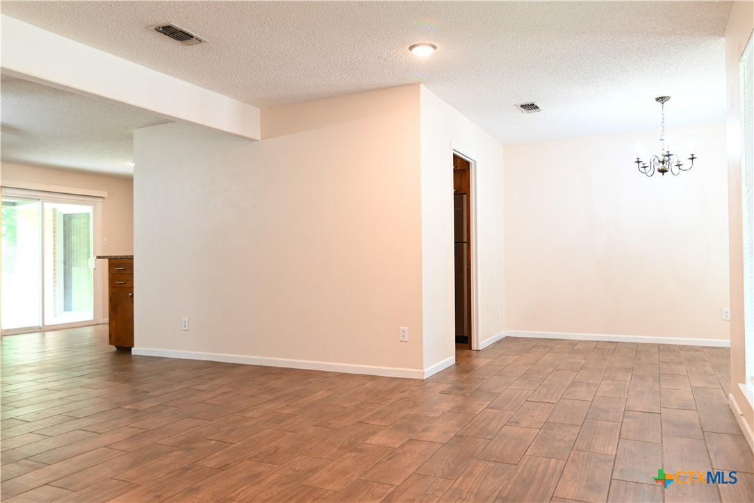 618 Allen Street Copperas Cove, TX 76522 - Photo 4 of 31 Entrance