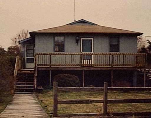 92 Tupelo Road South Kingstown, RI 02879 - Photo 1 of 1 Exterior Front.