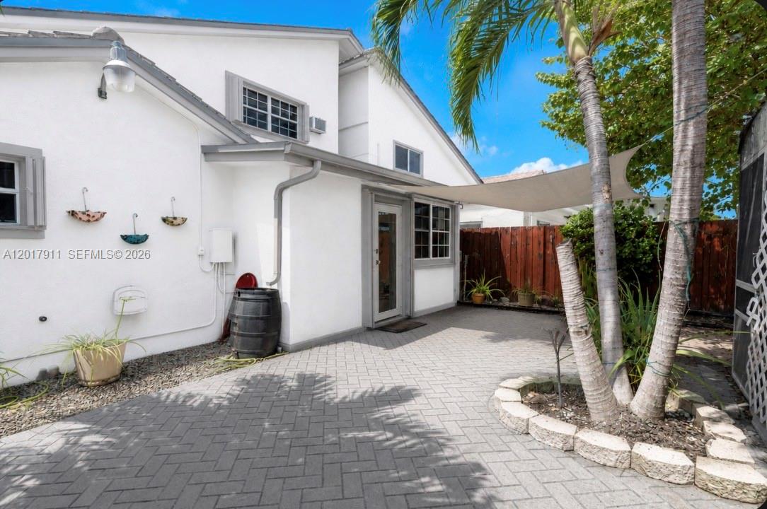 7811 Southwest 9th Terrace Miami, FL 33144 - Photo 3 of 26