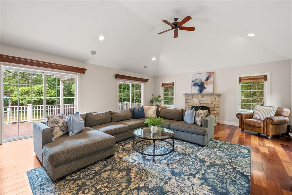 14 Harnden Road Foxboro, MA 02035 - Photo 16 of 40