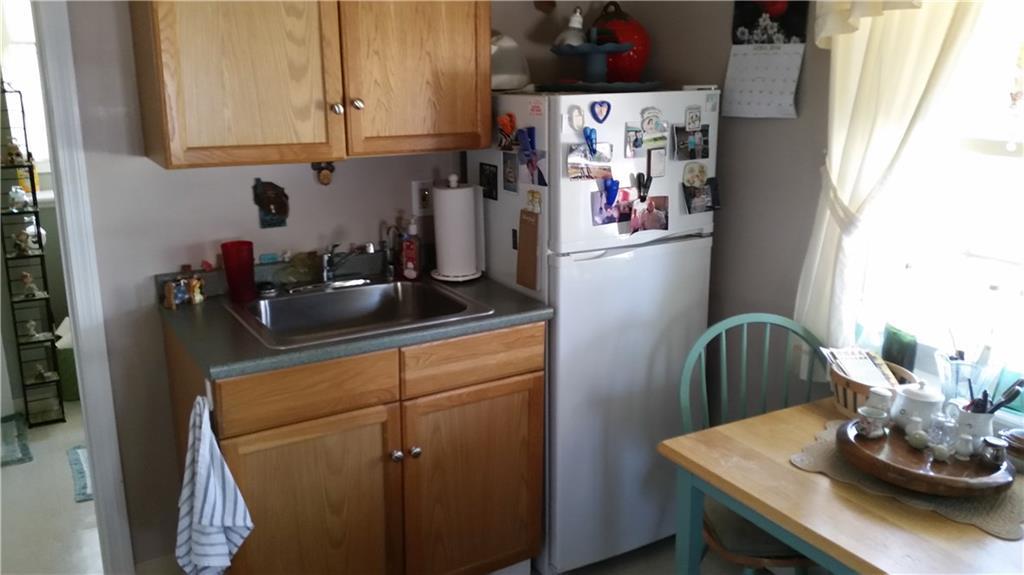 35 Carll Road Buxton, ME 04093 - Photo 19 of 28 Downstairs kitchenette off family...