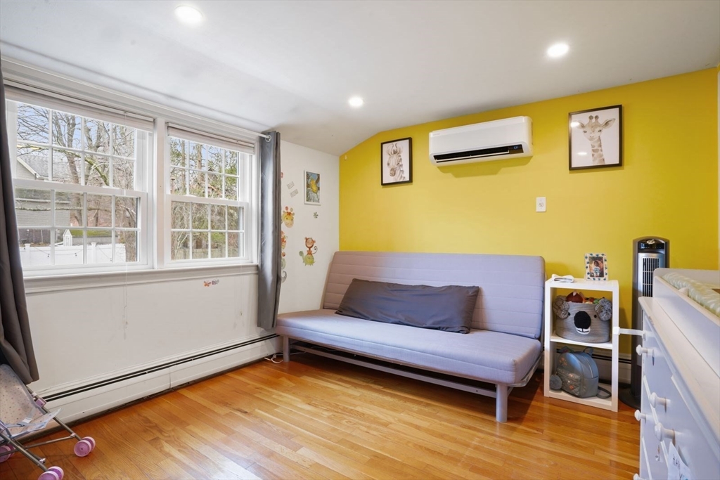 62 Sycamore Road Melrose, MA 02176 - Photo 14 of 18