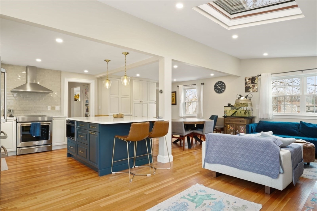 62 Sycamore Road Melrose, MA 02176 - Photo 3 of 18