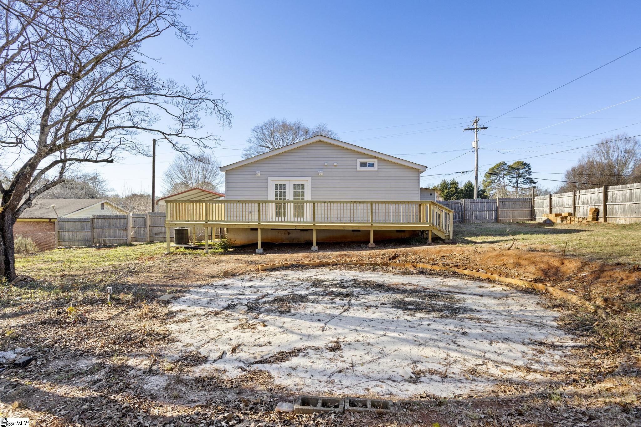 16 Rison Road Greenville, SC 29611 - Photo 21 of 34
