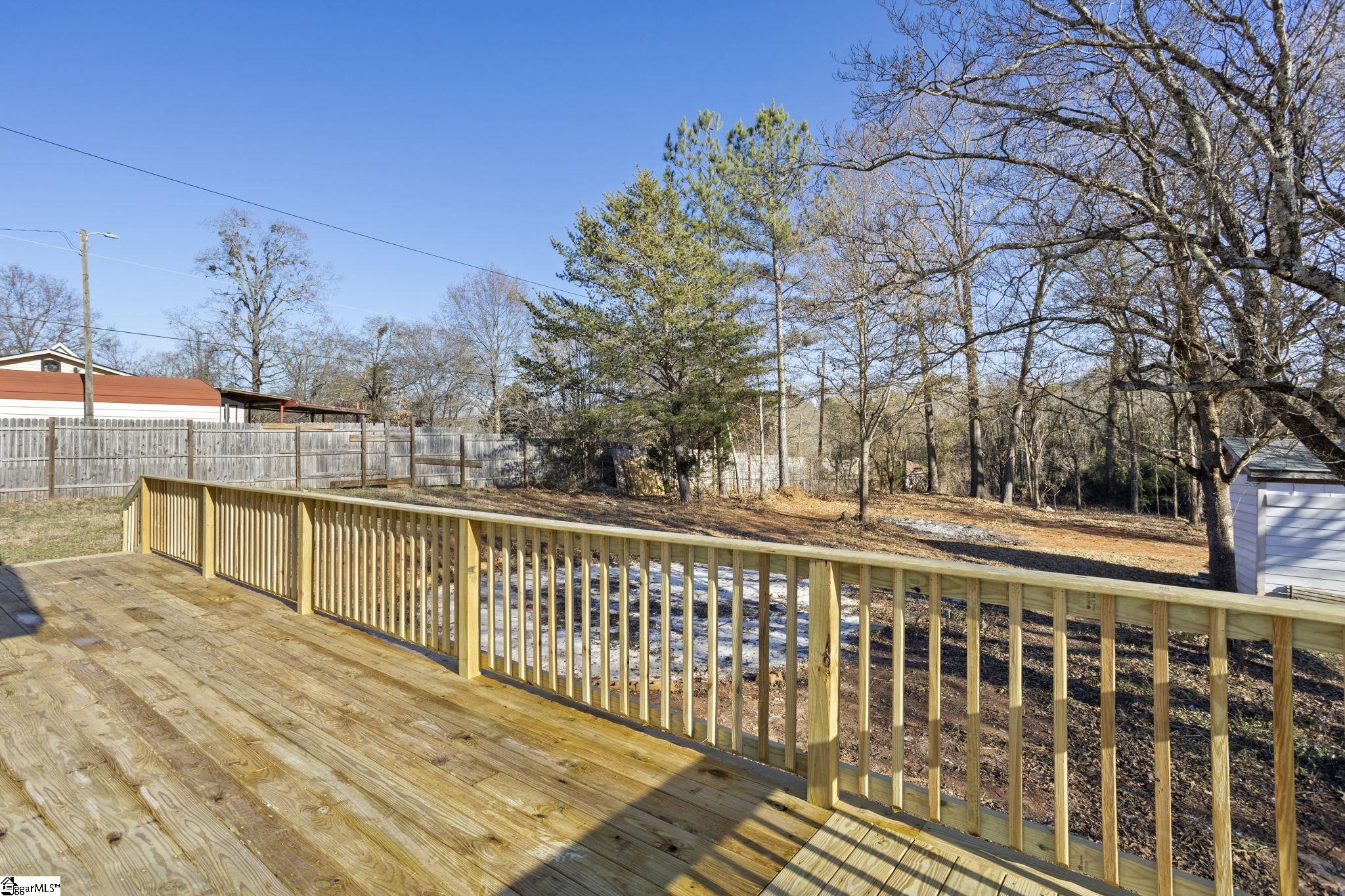 16 Rison Road Greenville, SC 29611 - Photo 22 of 34