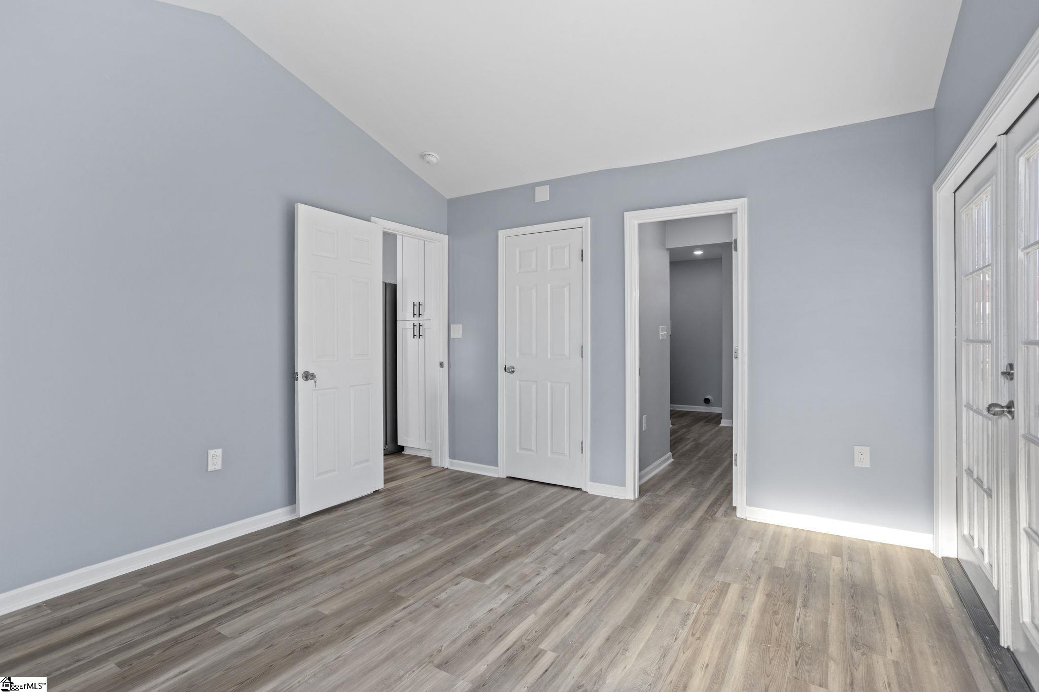 16 Rison Road Greenville, SC 29611 - Photo 29 of 34