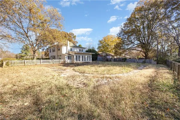 $285,000 | 334 East Swannanoa Avenue, Liberty, NC 27298