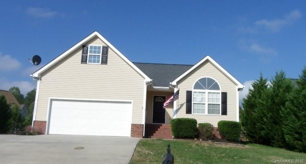 623 Red Hawk Way Clover, SC 29710 - Photo 1 of 12 Gallery Image 1