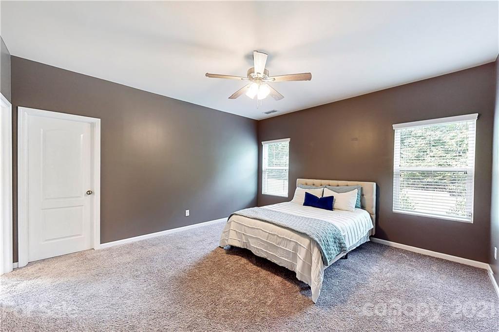6006 Eleanor Rigby Road Charlotte, NC 28278 - Photo 14 of 26 Gallery Image 14
