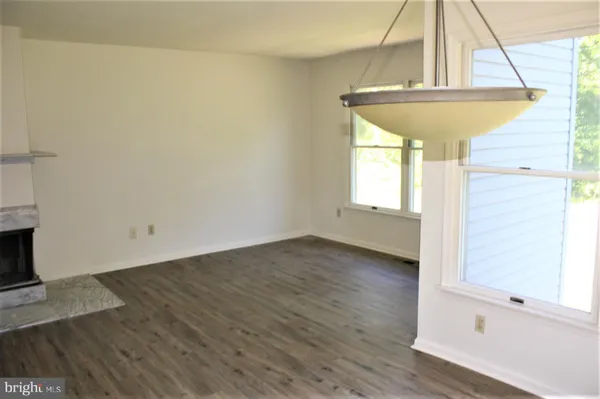 $2,600 | 516 Colgate Court, Bensalem, PA 19020