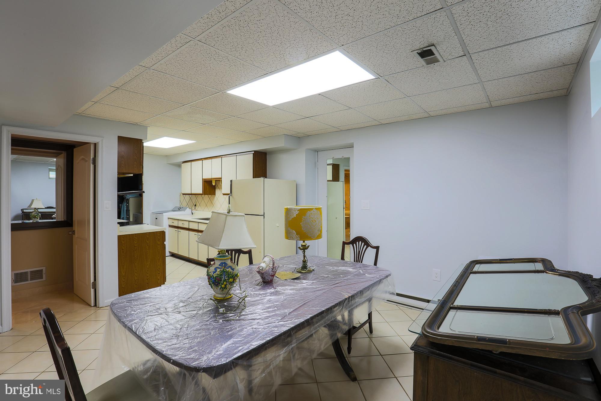 3020 Temple Gate Road Baltimore, MD 21209 - Photo 22 of 37