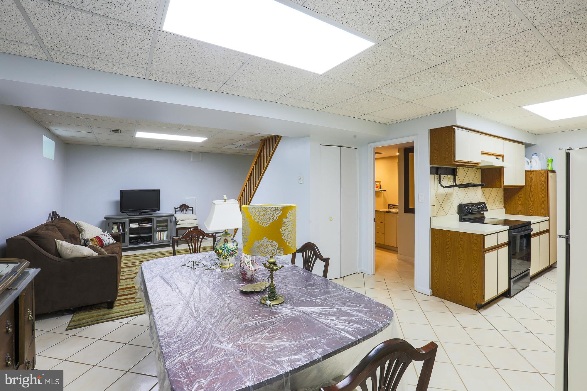 3020 Temple Gate Road Baltimore, MD 21209 - Photo 23 of 37