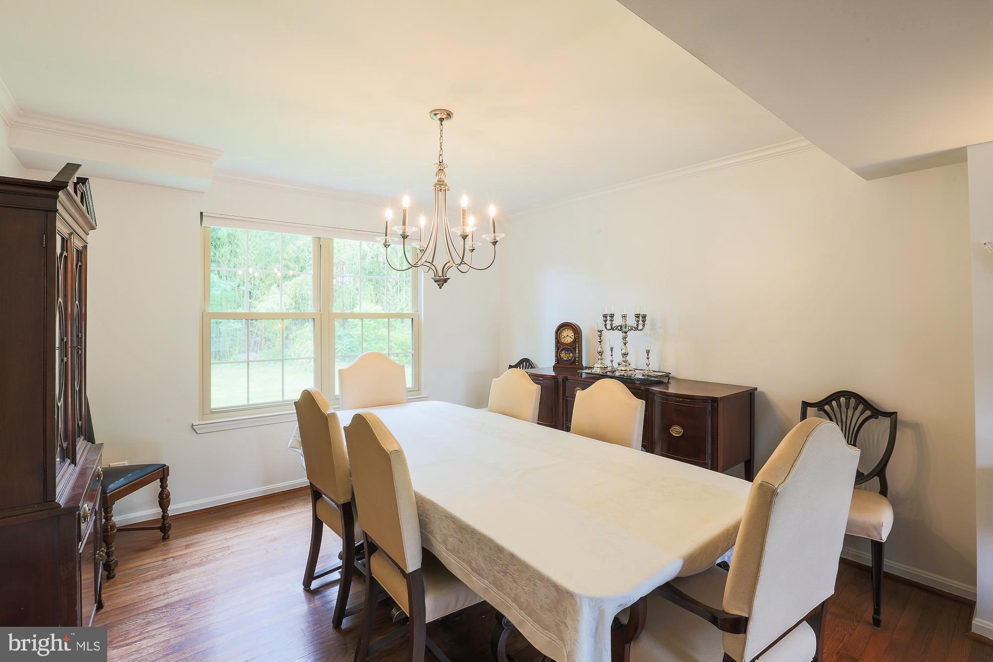 3020 Temple Gate Road Baltimore, MD 21209 - Photo 8 of 37