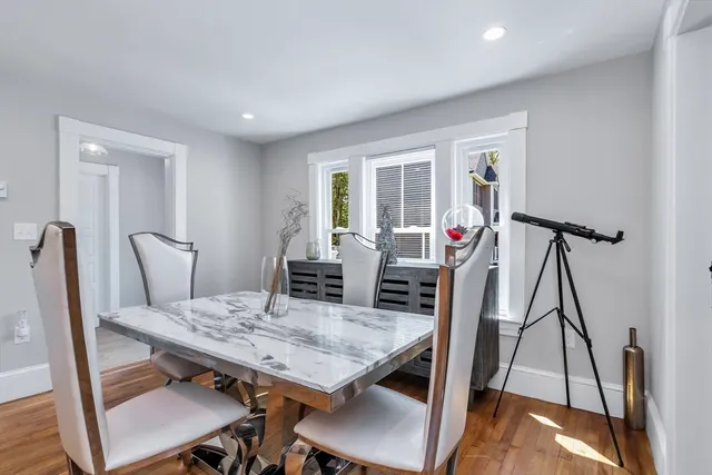 $553,900 | 24 Jefferson Street, Derry, NH 03038