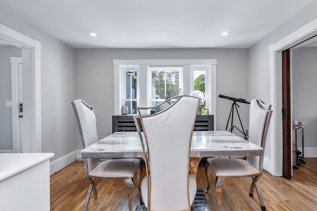 24 Jefferson Street Derry, NH 03038 - Photo 12 of 38