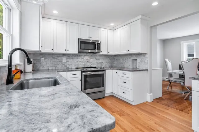 $553,900 | 24 Jefferson Street, Derry, NH 03038