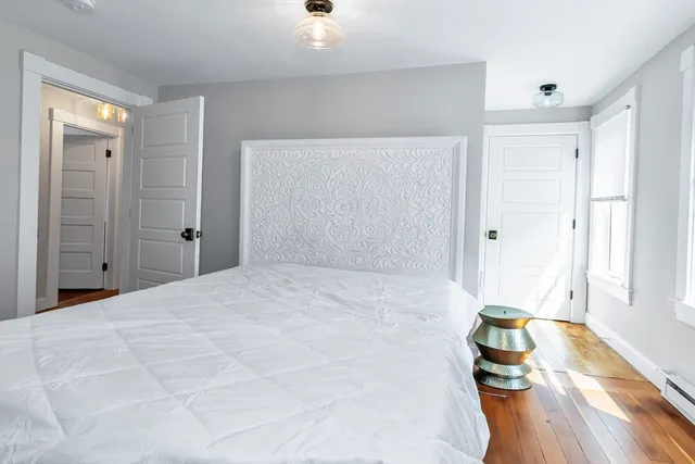 $553,900 | 24 Jefferson Street, Derry, NH 03038