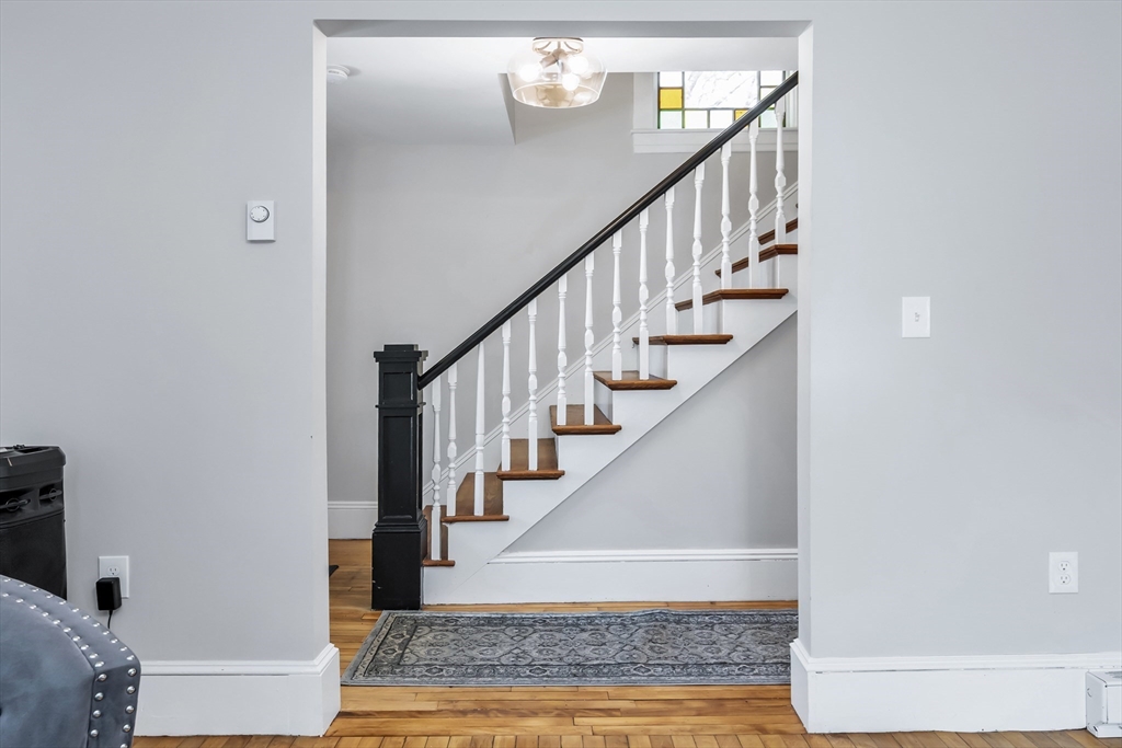 24 Jefferson Street Derry, NH 03038 - Photo 27 of 38