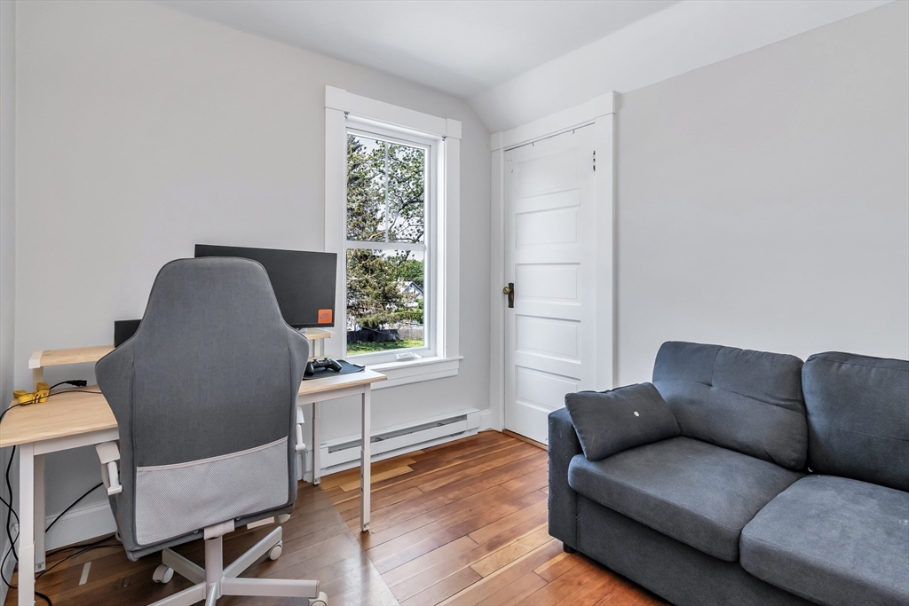 24 Jefferson Street Derry, NH 03038 - Photo 30 of 38