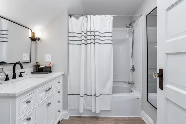 $553,900 | 24 Jefferson Street, Derry, NH 03038