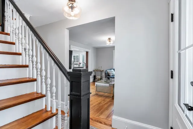 $553,900 | 24 Jefferson Street, Derry, NH 03038