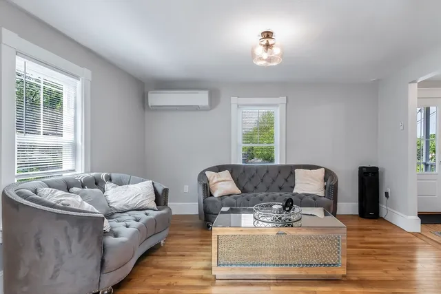 $553,900 | 24 Jefferson Street, Derry, NH 03038