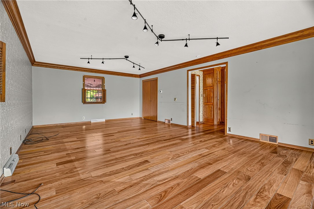 1436 Magnolia Road Southwest Dellroy, OH 44620 - Photo 8 of 50 Gallery Image 8