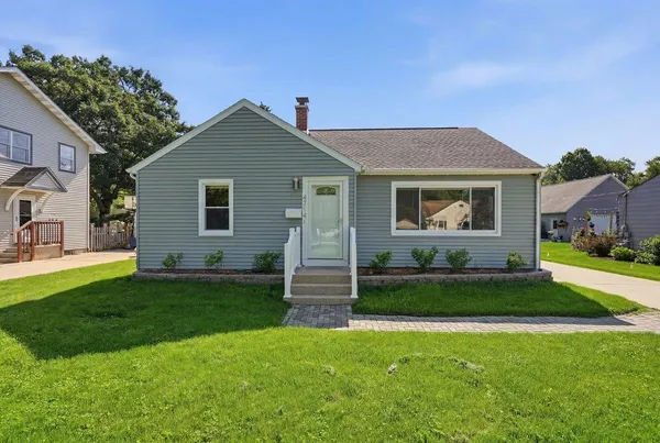 $430,000 | 4714 Rothman Place, Monona, WI 53716
