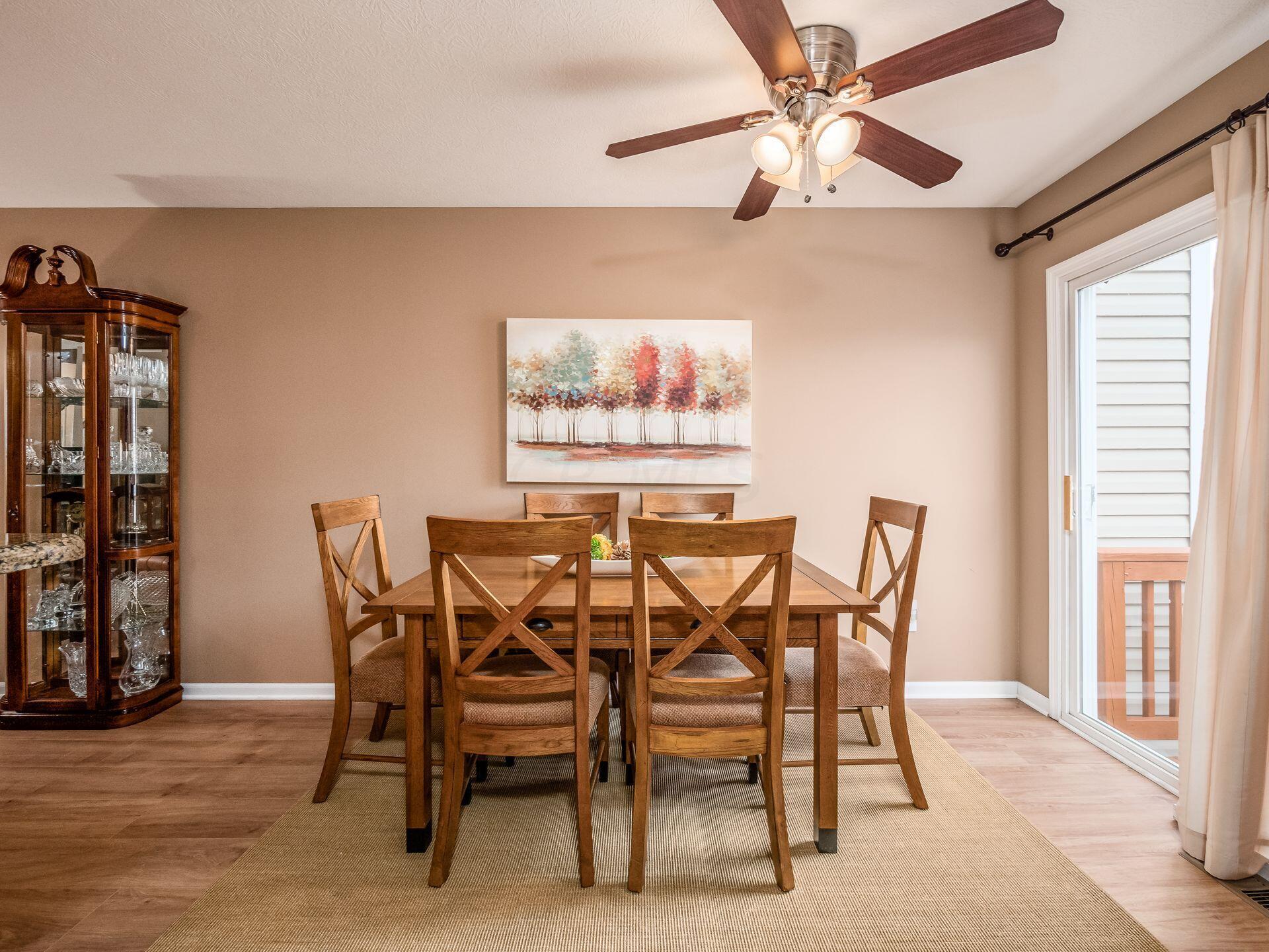 8302 Bruntsfield Road Columbus, OH 43235 - Photo 14 of 40 dining area