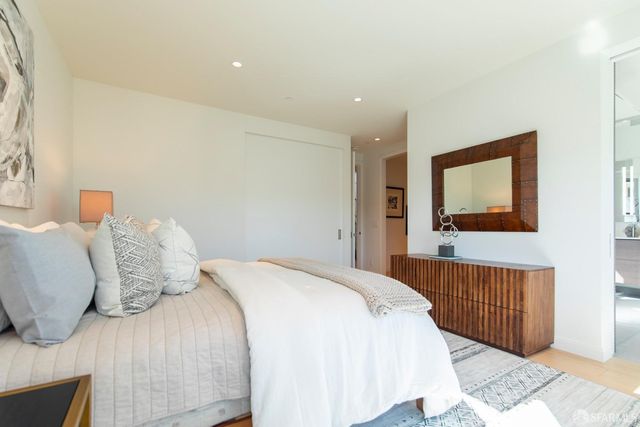 $2,165,000 | 3562 18th Street, San Francisco, CA 94110