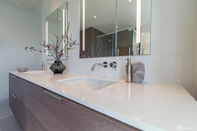 $2,165,000 | 3562 18th Street, San Francisco, CA 94110