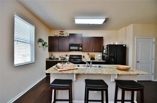 $2,300 | 3110 Boxwood Crossing, Gainesville, GA 30507