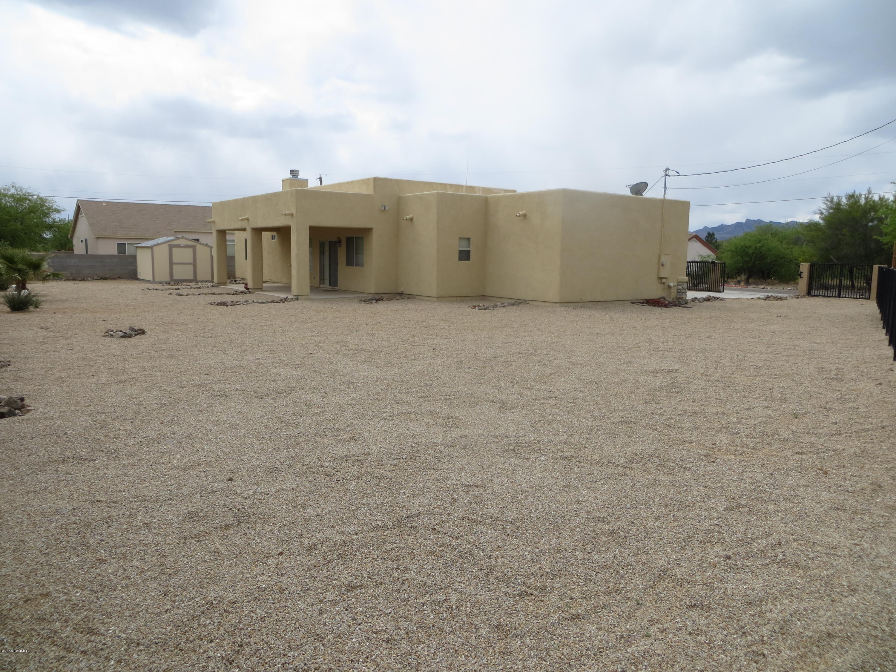 1703 Matus Court Rio Rico, AZ 85648 - Photo 8 of 28