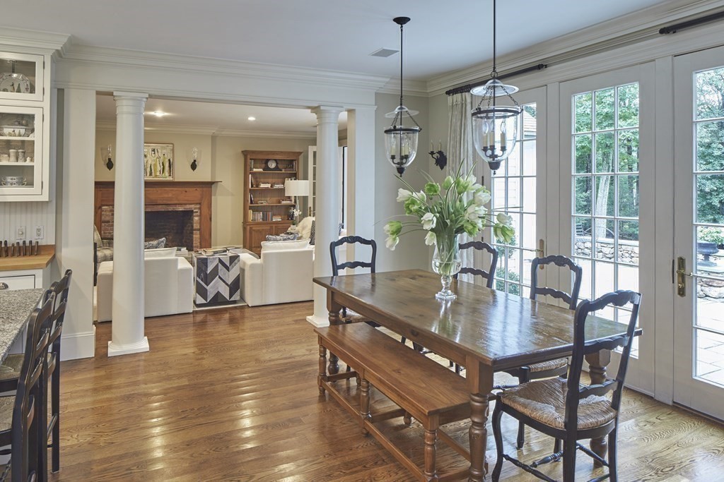 33 Meadowbrook Road Weston, MA 02493 - Photo 11 of 42
