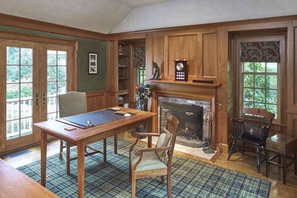 33 Meadowbrook Road Weston, MA 02493 - Photo 18 of 42