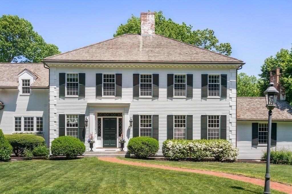 33 Meadowbrook Road Weston, MA 02493 - Photo 33 of 42