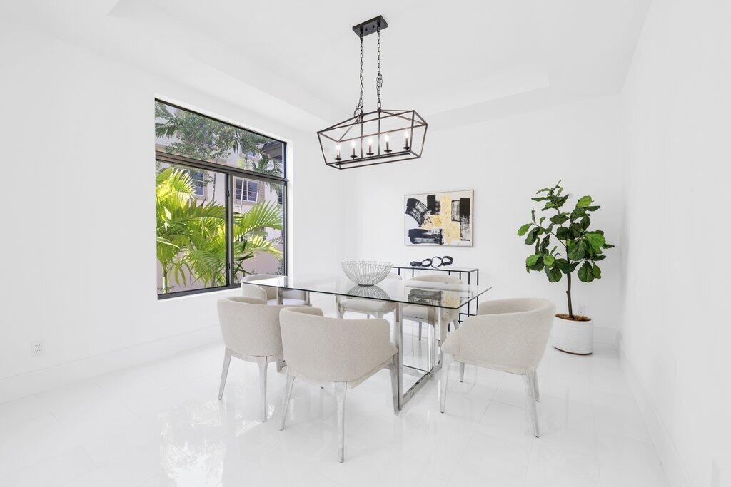 815 Palmer Road Delray Beach, FL 33483 - Photo 4 of 46 20230513001316531413000000-o