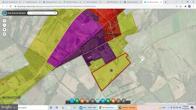 a view of a an outdoor space