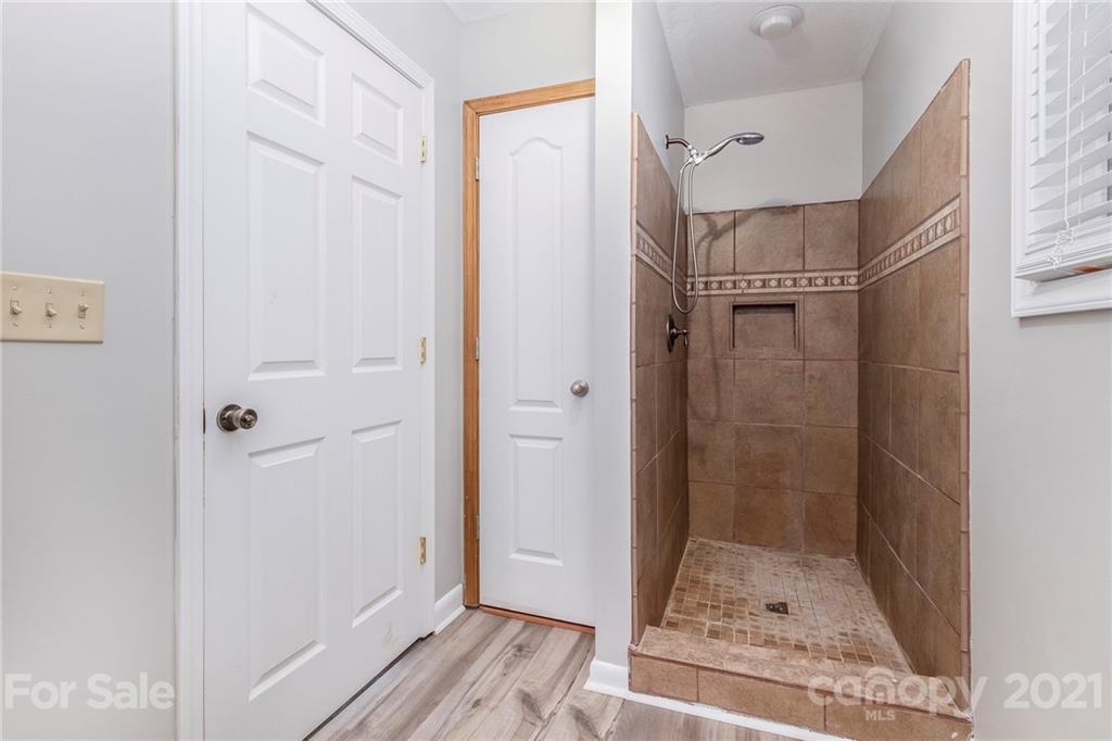 5980 Smith Lake Road Mount Pleasant, NC 28124 - Photo 4 of 29 Gallery Image 4