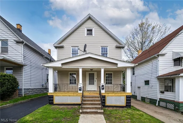 $199,900 | 3490 West 62nd Street, Cleveland, OH 44102